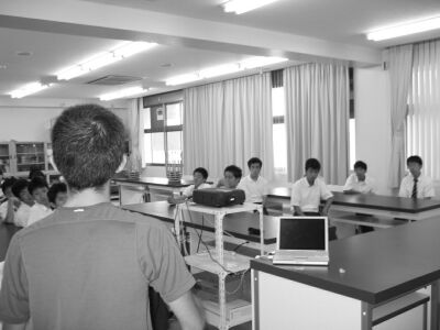 IMG_000328.jpg ( 27 KB )